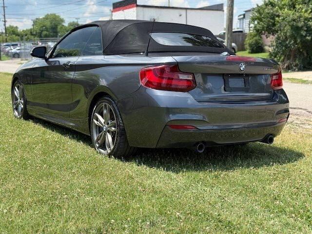 BMW 2-Series M235i Convertible 2015
