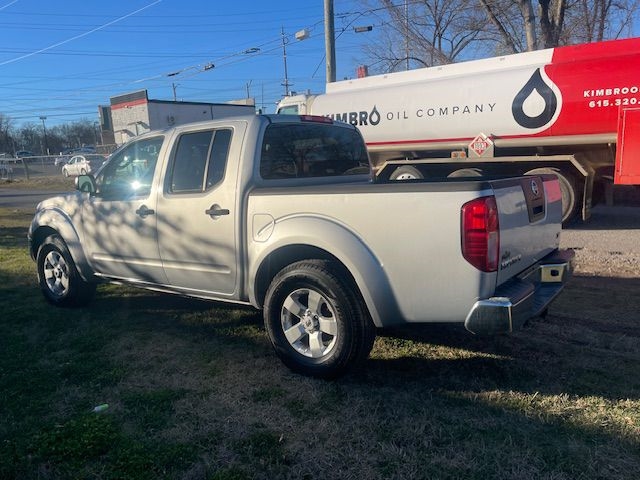 Nissan Frontier SE Crew Cab 2WD 2010