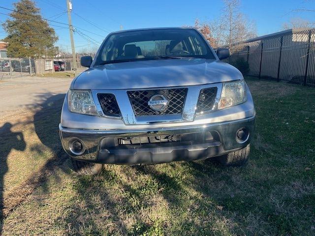 Nissan Frontier SE Crew Cab 2WD 2010
