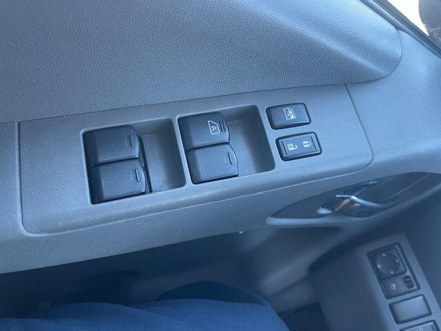 Nissan Frontier SE Crew Cab 2WD 2010