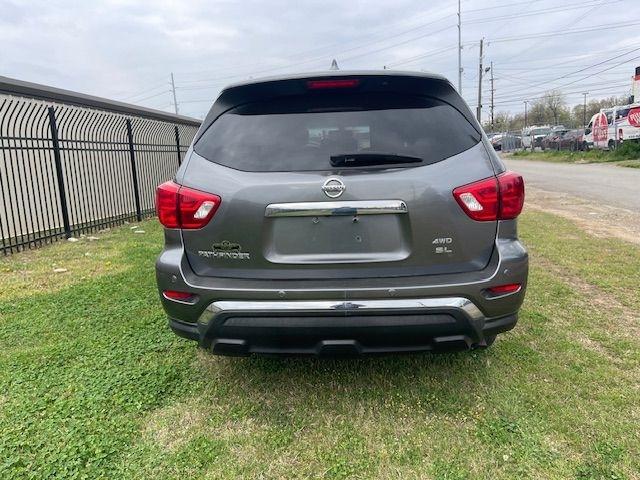 Nissan Pathfinder SL 4WD 2020