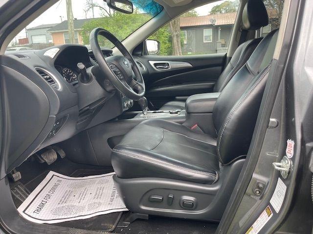 Nissan Pathfinder SL 4WD 2020