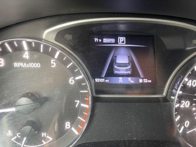 Nissan Pathfinder SL 4WD 2020