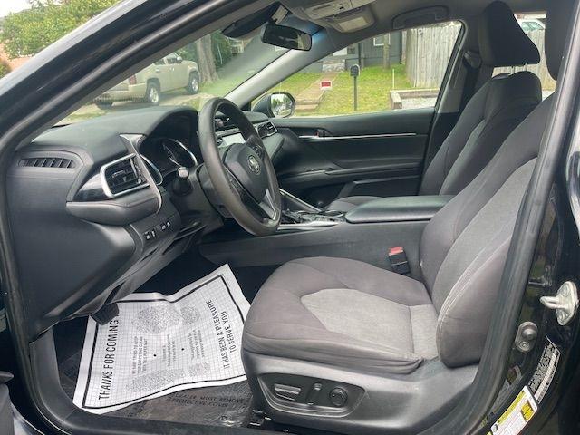 Toyota Camry Hybrid LE 2018