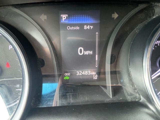 Toyota Camry Hybrid LE 2018