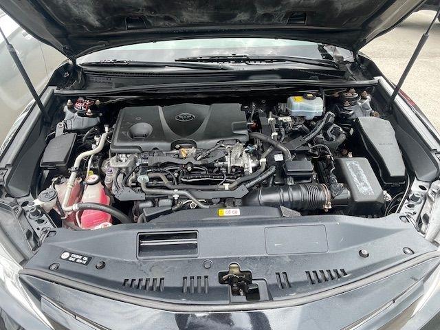 Toyota Camry Hybrid LE 2018