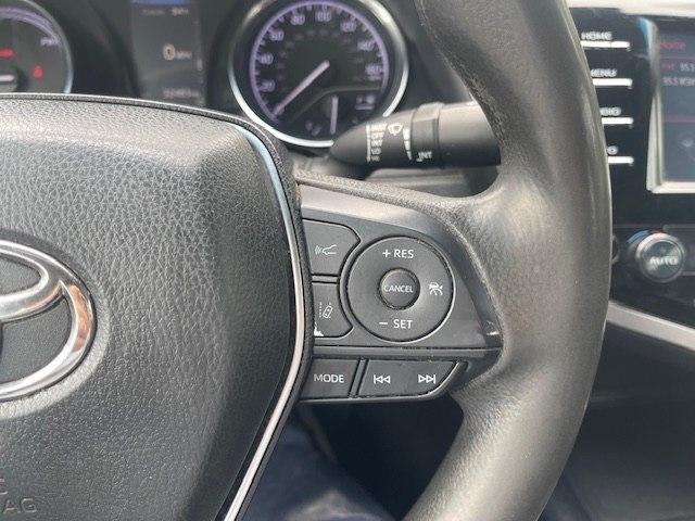 Toyota Camry Hybrid LE 2018