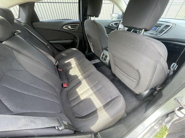 Chrysler 200 Limited 2015