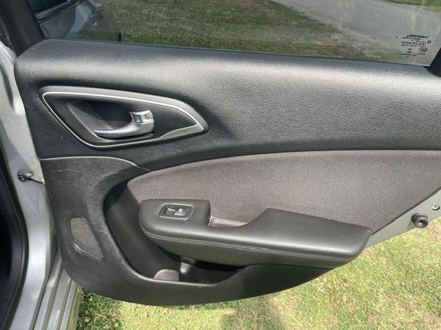 Chrysler 200 Limited 2015