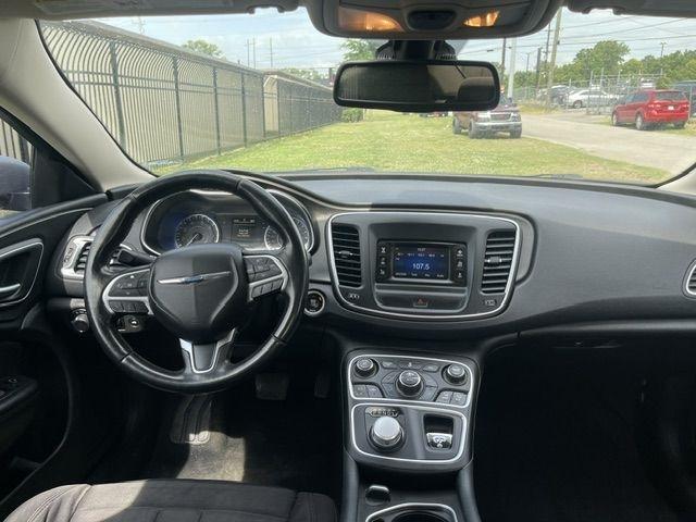 Chrysler 200 Limited 2015