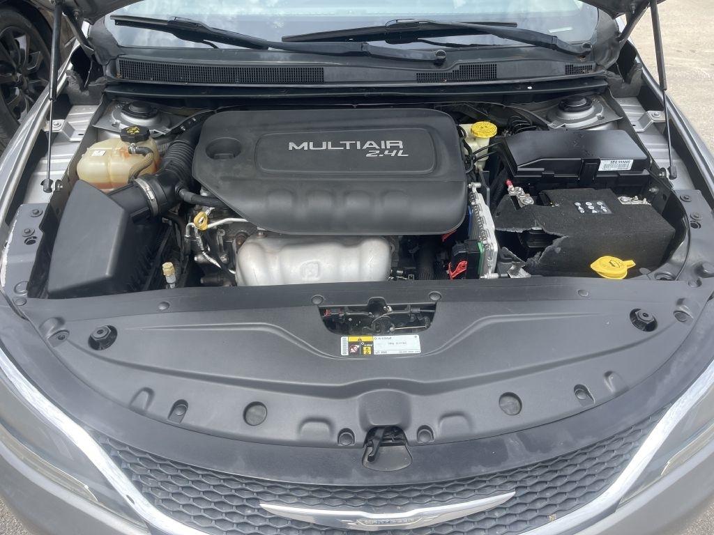 Chrysler 200 Limited 2015