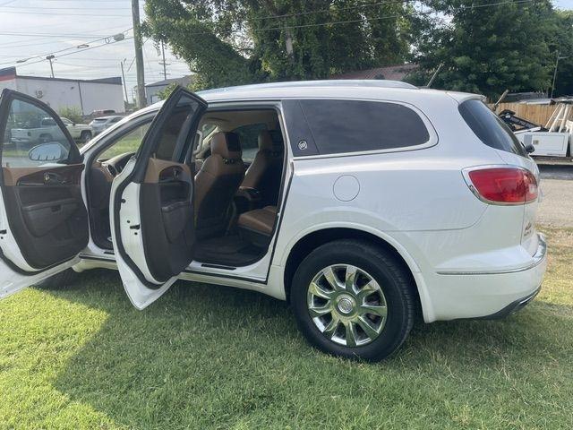 Buick Enclave FWD 4dr Leather 2017