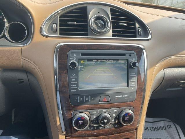 Buick Enclave FWD 4dr Leather 2017