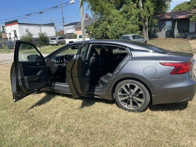 Nissan Maxima SL 3.5L 2017