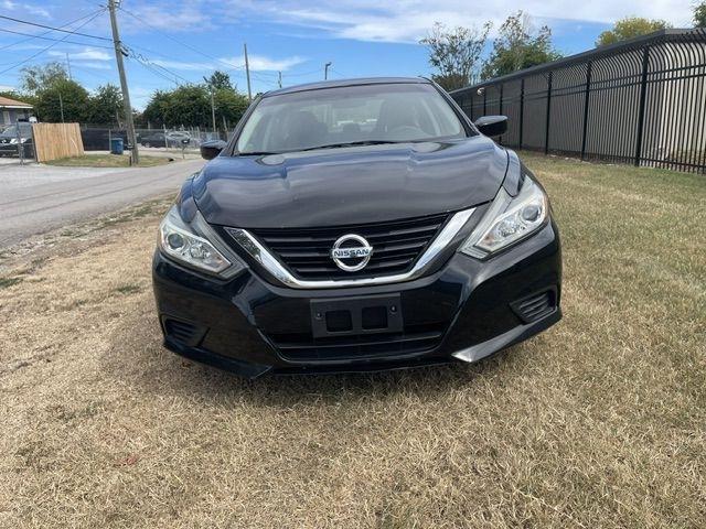 Nissan Altima 2.5 S Sedan 2017