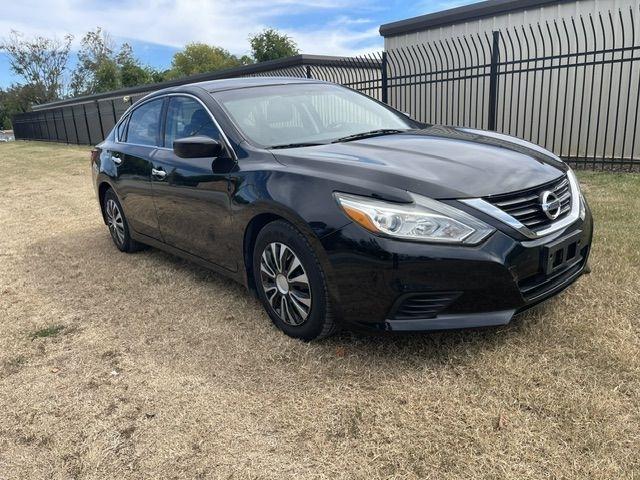 Nissan Altima 2.5 S Sedan 2017