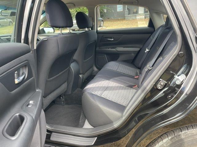 Nissan Altima 2.5 S Sedan 2017