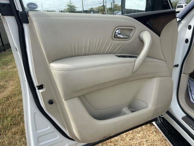 Infiniti QX80 2WD 4dr 2014
