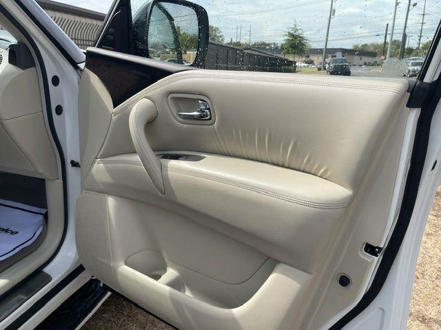 Infiniti QX80 2WD 4dr 2014