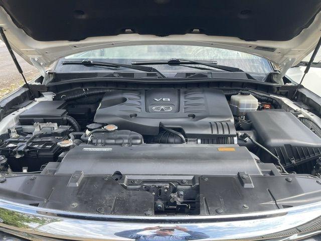 Infiniti QX80 2WD 4dr 2014