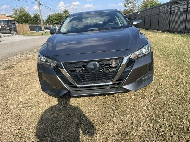 Nissan Sentra S CVT 2020