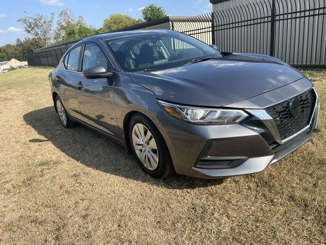 Nissan Sentra S CVT 2020