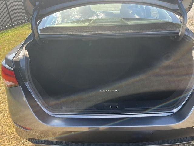 Nissan Sentra S CVT 2020