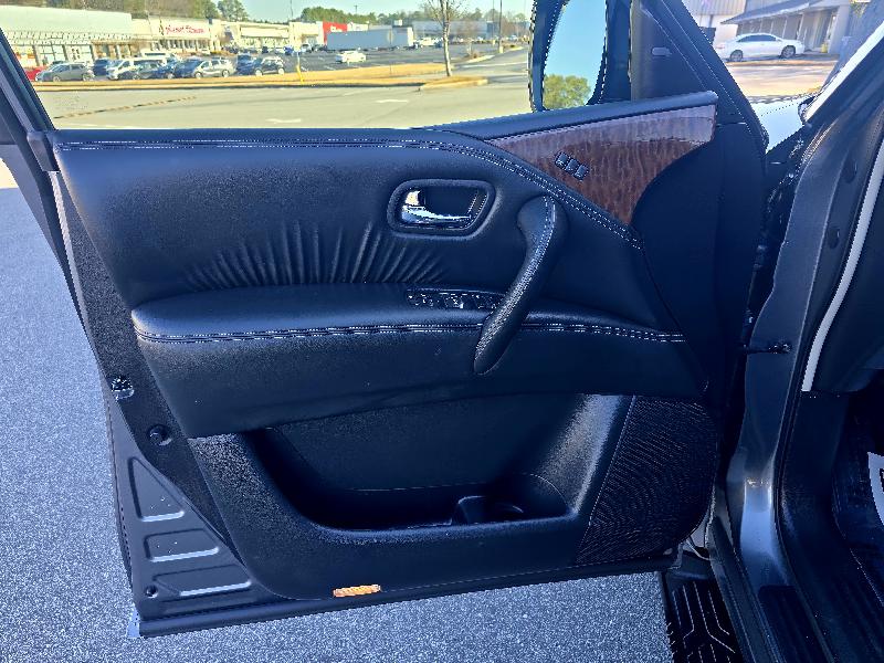 Nissan Armada Platinum 2018