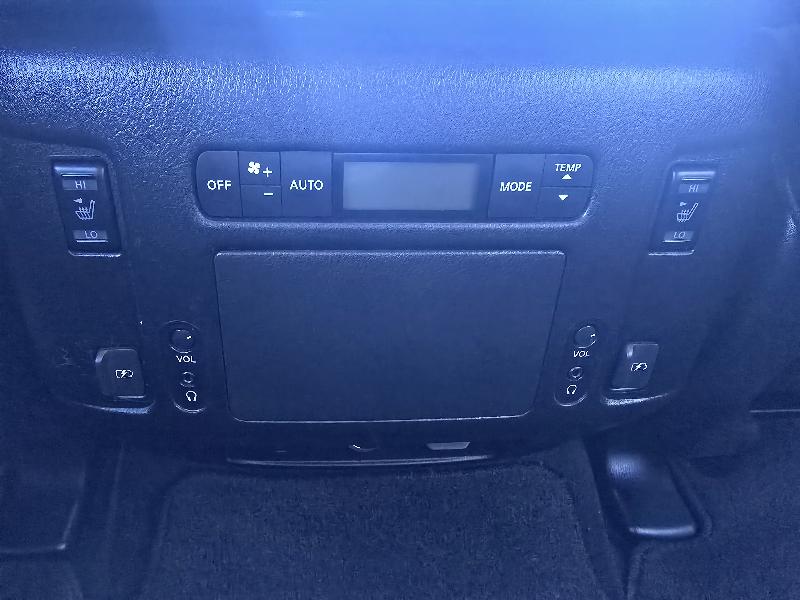 Nissan Armada Platinum 2018