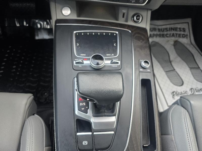 Audi Q5 2.0T Premium Plus quattro 2019