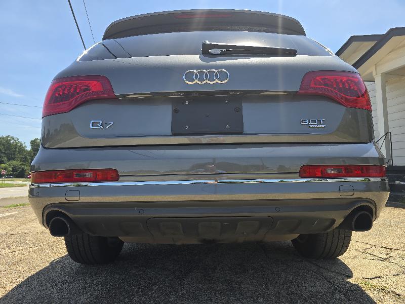 Audi Q7 3.0T Premium Plus quattro 2015