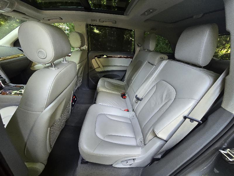 Audi Q7 3.0T Premium Plus quattro 2015