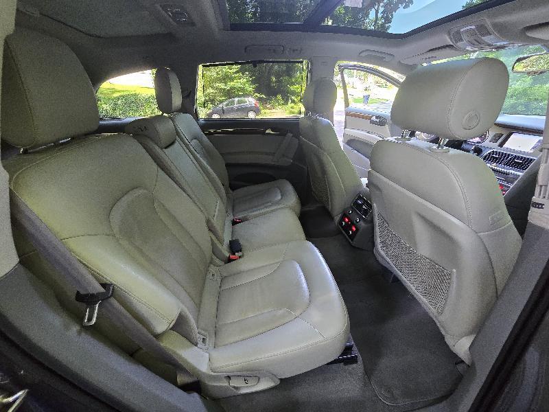 Audi Q7 3.0T Premium Plus quattro 2015