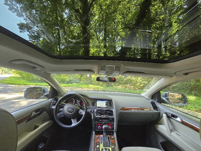 Audi Q7 3.0T Premium Plus quattro 2015