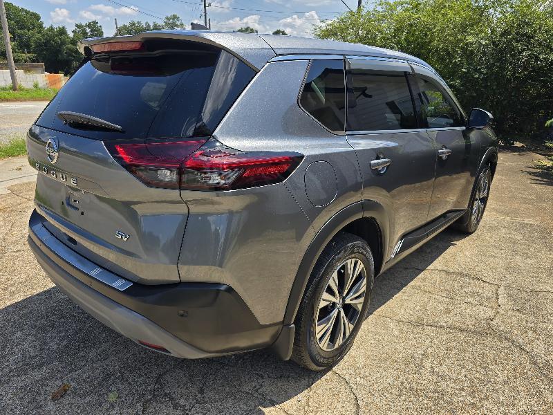Nissan Rogue SV 2021