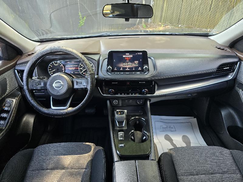Nissan Rogue SV 2021