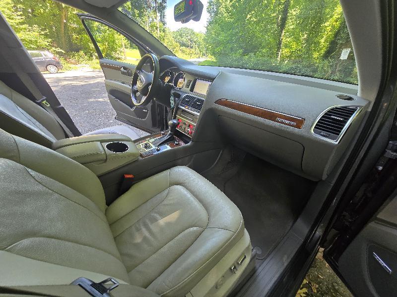Audi Q7 3.0T Premium Plus quattro 2015