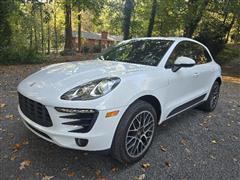 2017 Porsche Macan 