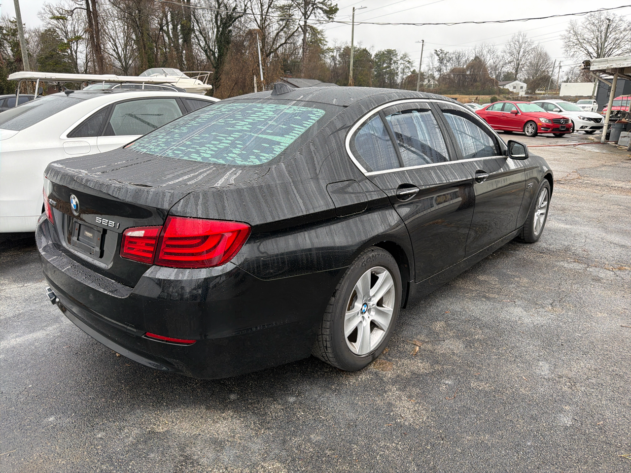 BMW 5 Series 4dr Sdn 528i xDrive AWD 2013