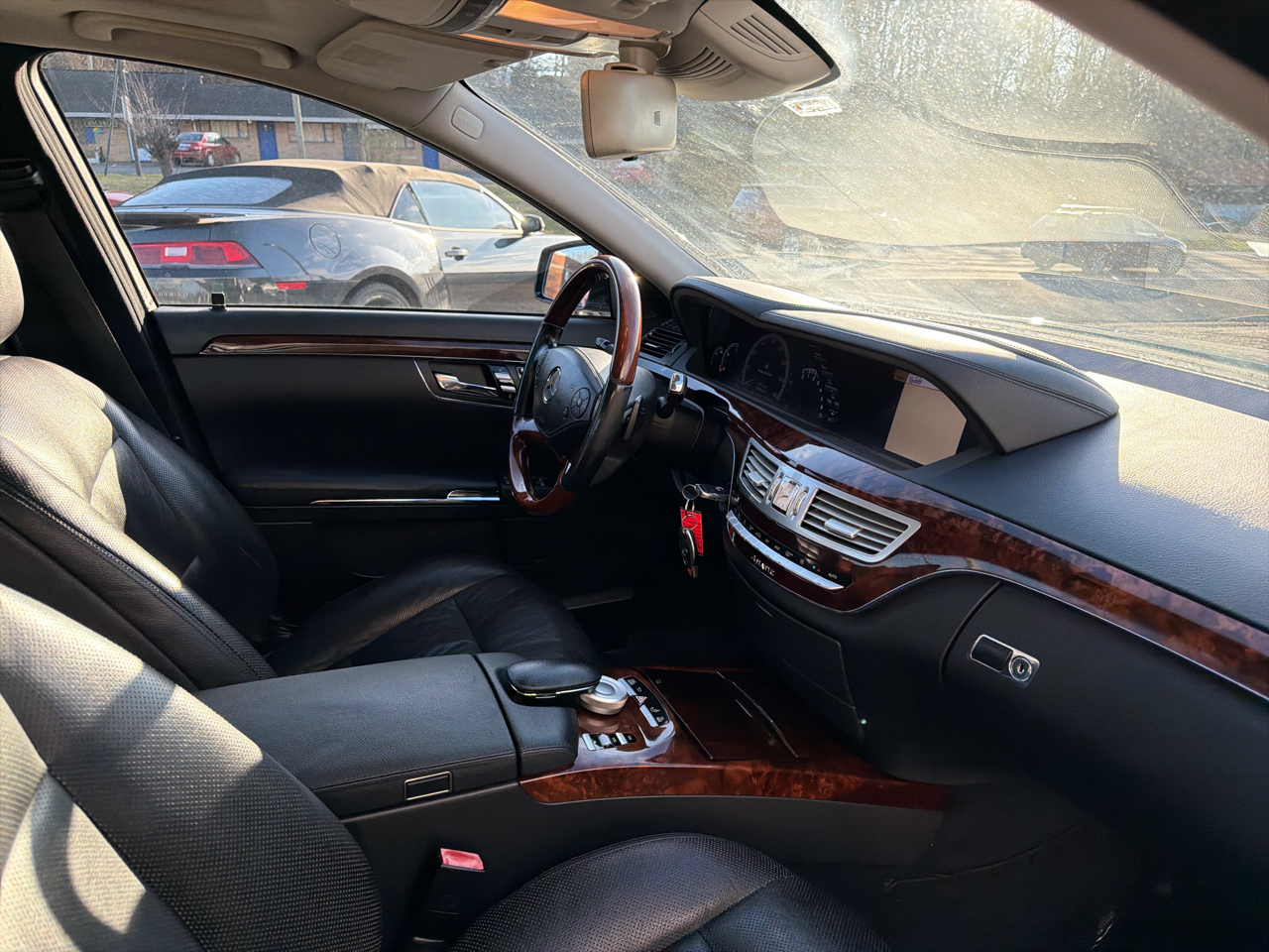 Mercedes-Benz S-Class 4dr Sdn S 550 4MATIC 2013