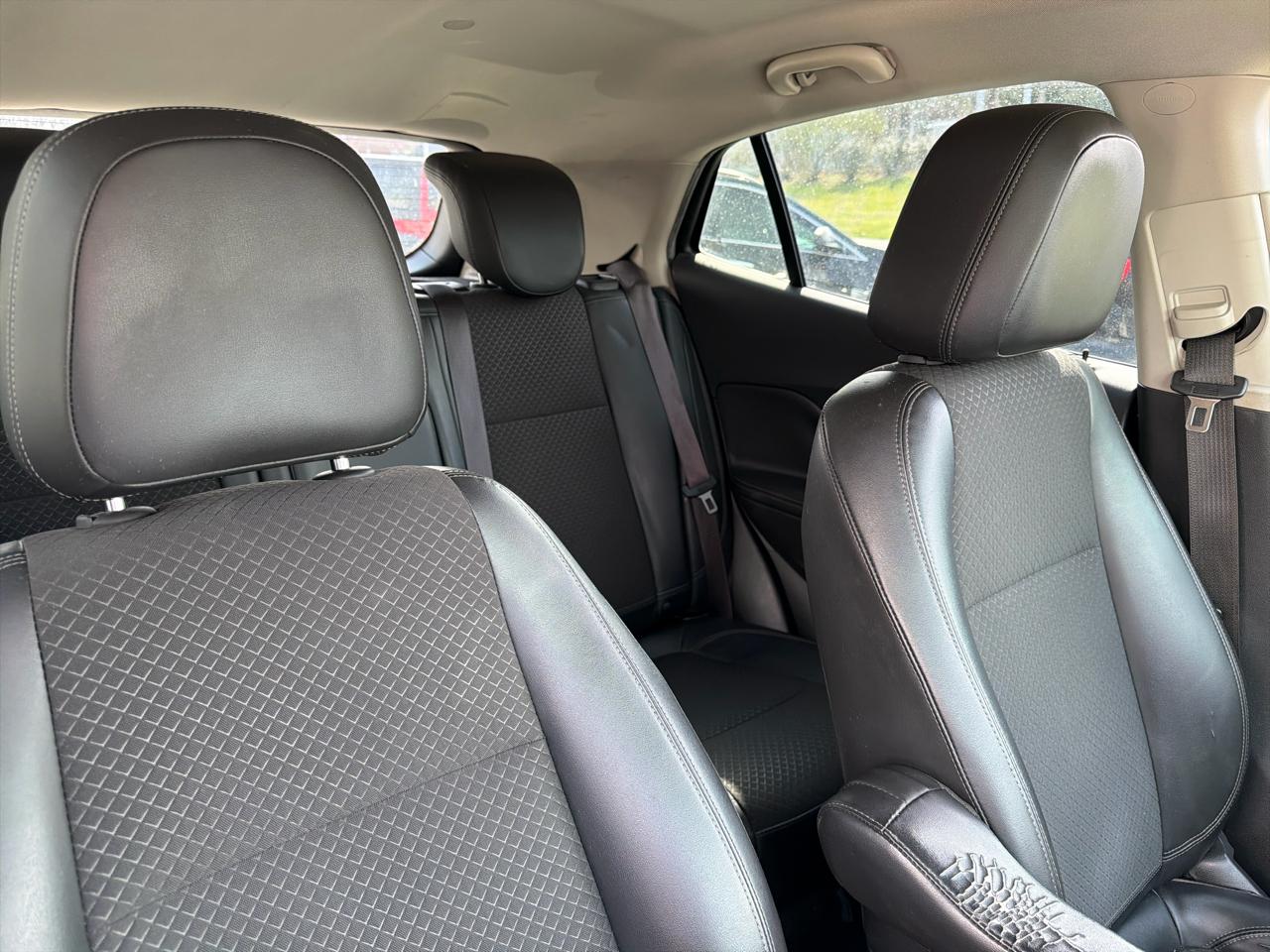 Buick Encore FWD 4dr Sport Touring 2019