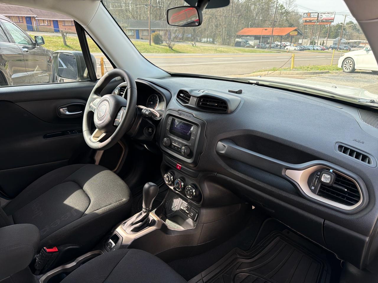 Jeep Renegade Sport FWD *Ltd Avail* 2017