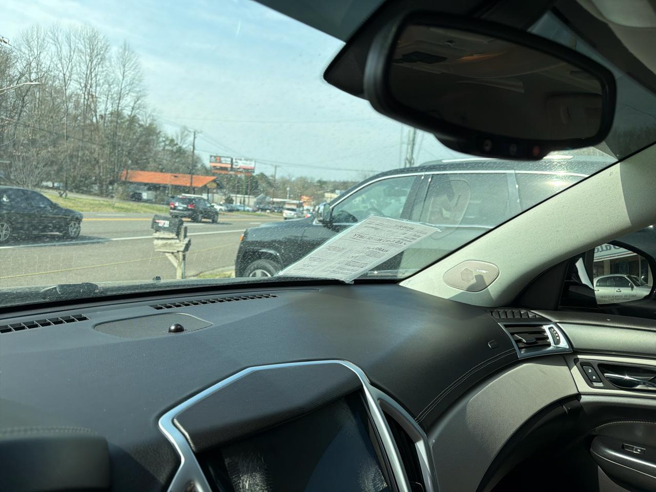 Cadillac SRX FWD 4dr Base 2016