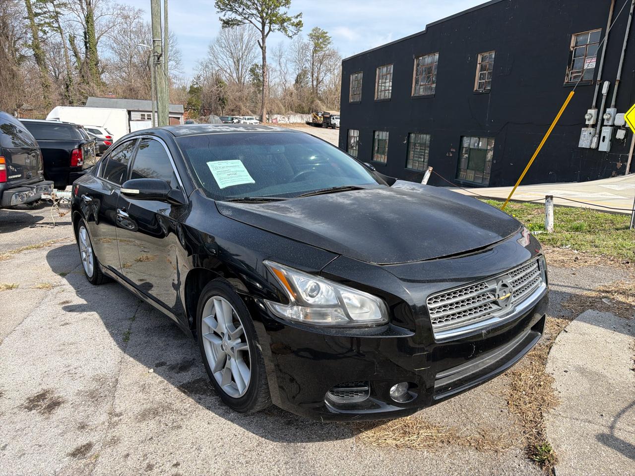 Nissan Maxima 4dr Sdn V6 CVT 3.5 SV 2011