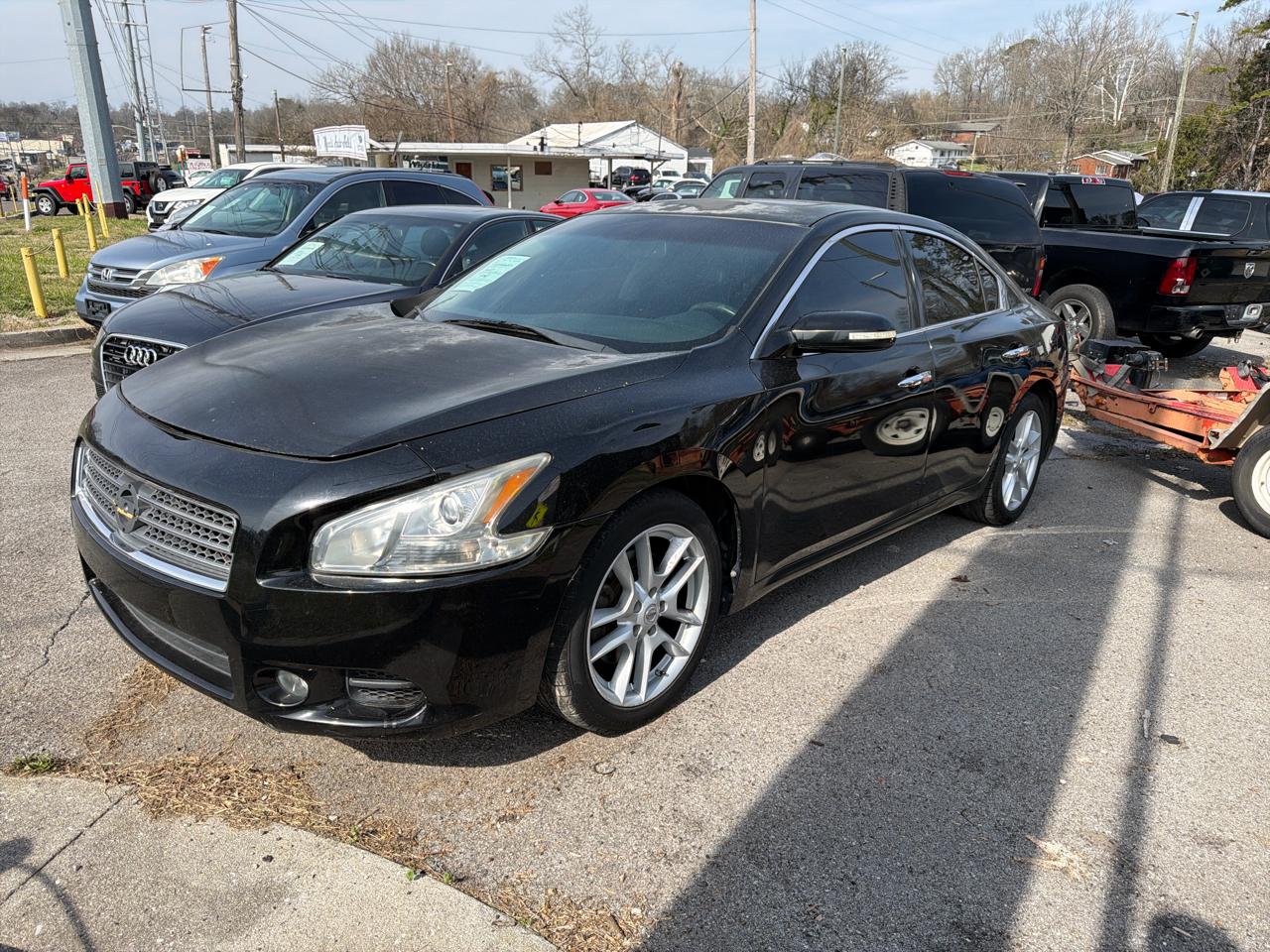 Nissan Maxima 4dr Sdn V6 CVT 3.5 SV 2011