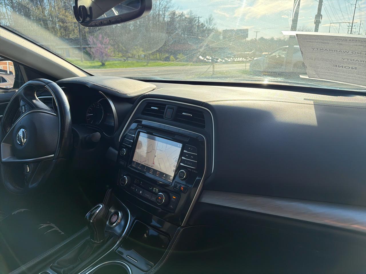 Nissan Maxima SV 3.5L 2018