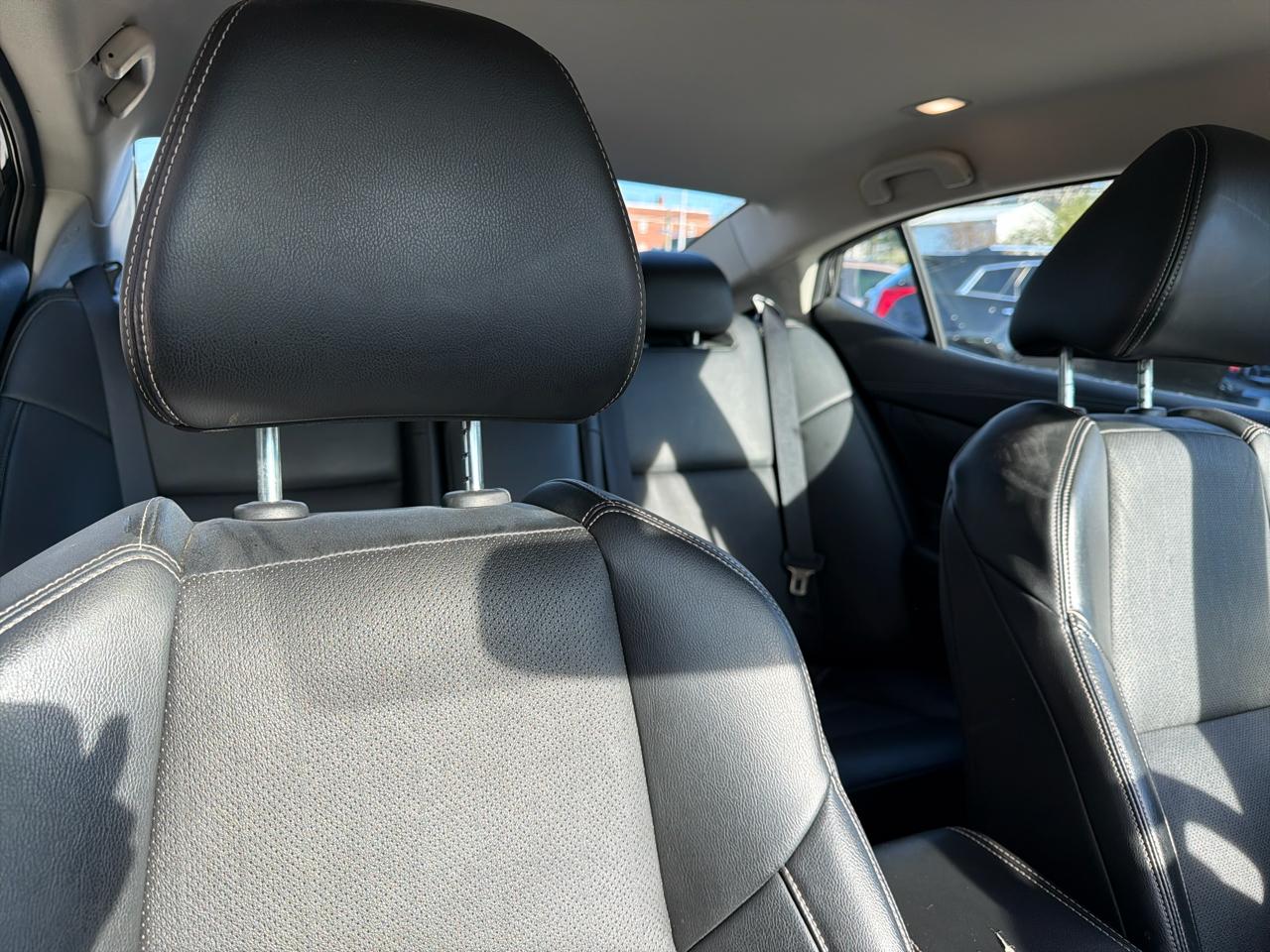 Nissan Maxima SV 3.5L 2018