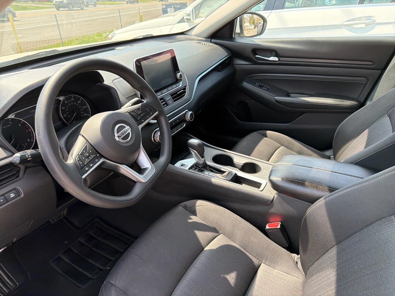 Nissan Altima 2.5 S Sedan 2020