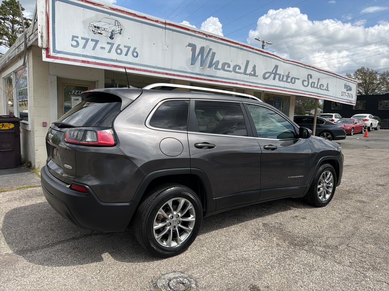 Jeep Cherokee Latitude Plus FWD 2019