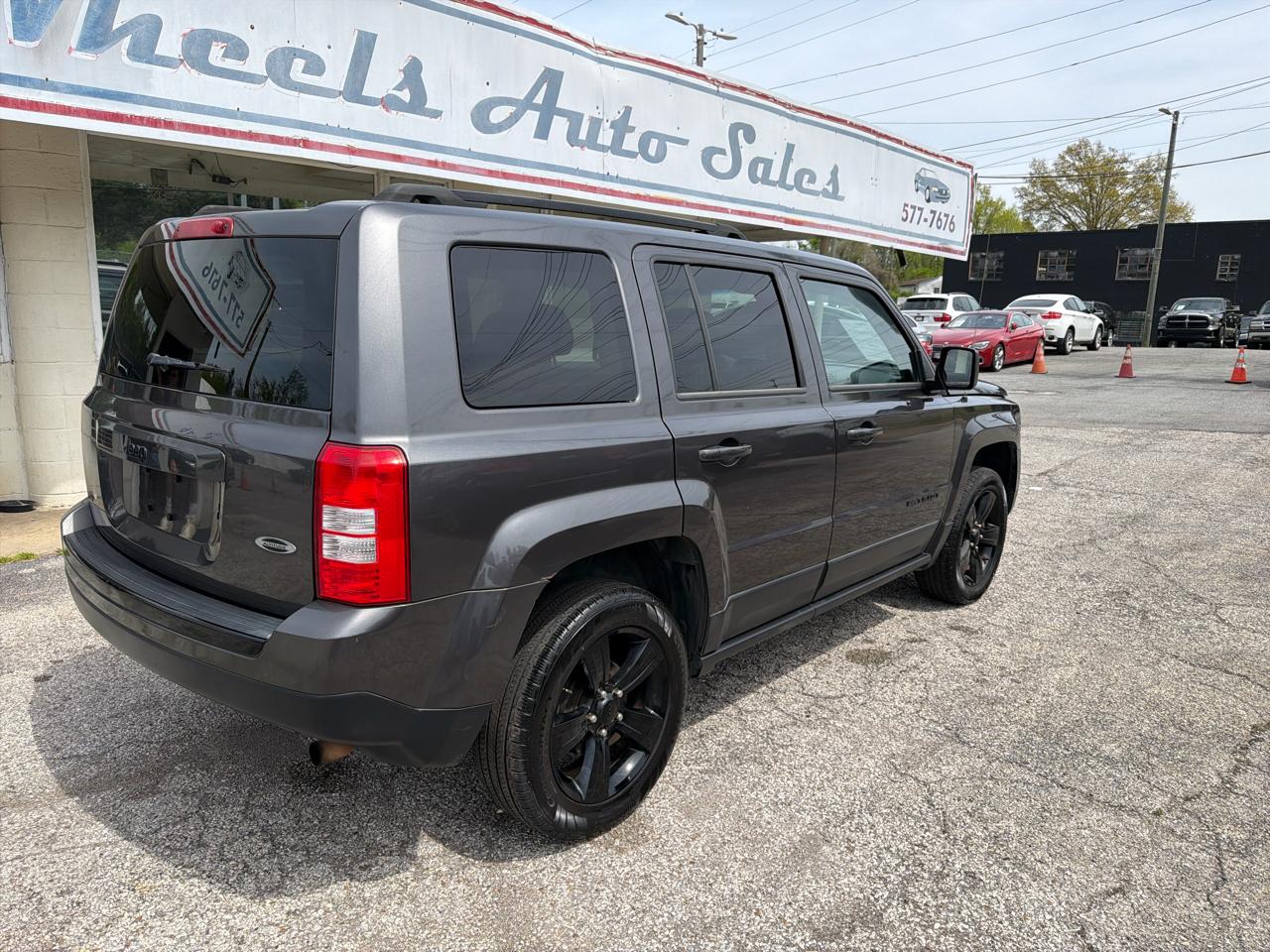 Jeep Patriot FWD 4dr Altitude Edition 2015